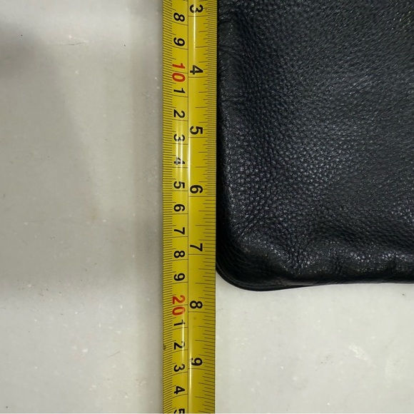 Michael Kors Women’s Black Pebbled Leather Crossbody Bag EUC - Picture 10 of 12